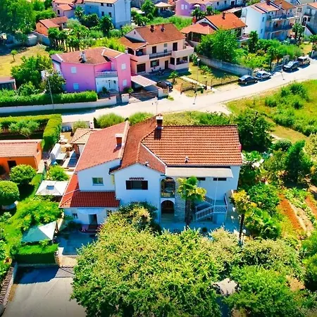 Ferienhaus Robinson House In Vrvari With Balcony, Air Conditioning, Wifi, Dishwasher 5195-2 *