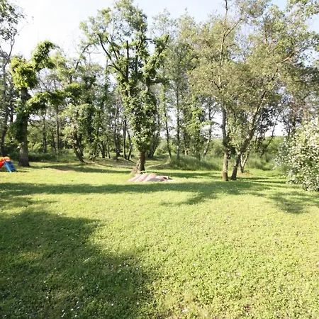 Robinson House In Vrvari With Balcony, Air Conditioning, Wifi, Dishwasher 5195-2 Porec